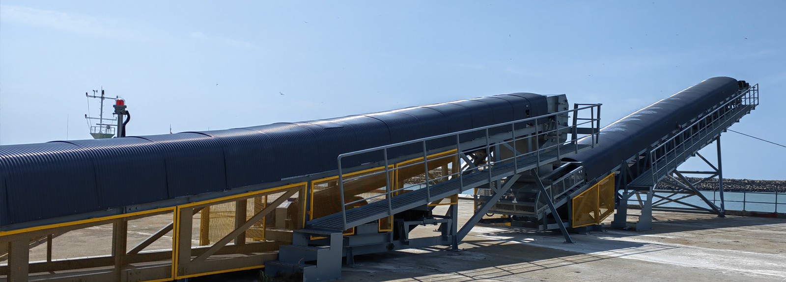 臺(tái)山裝船機(jī)